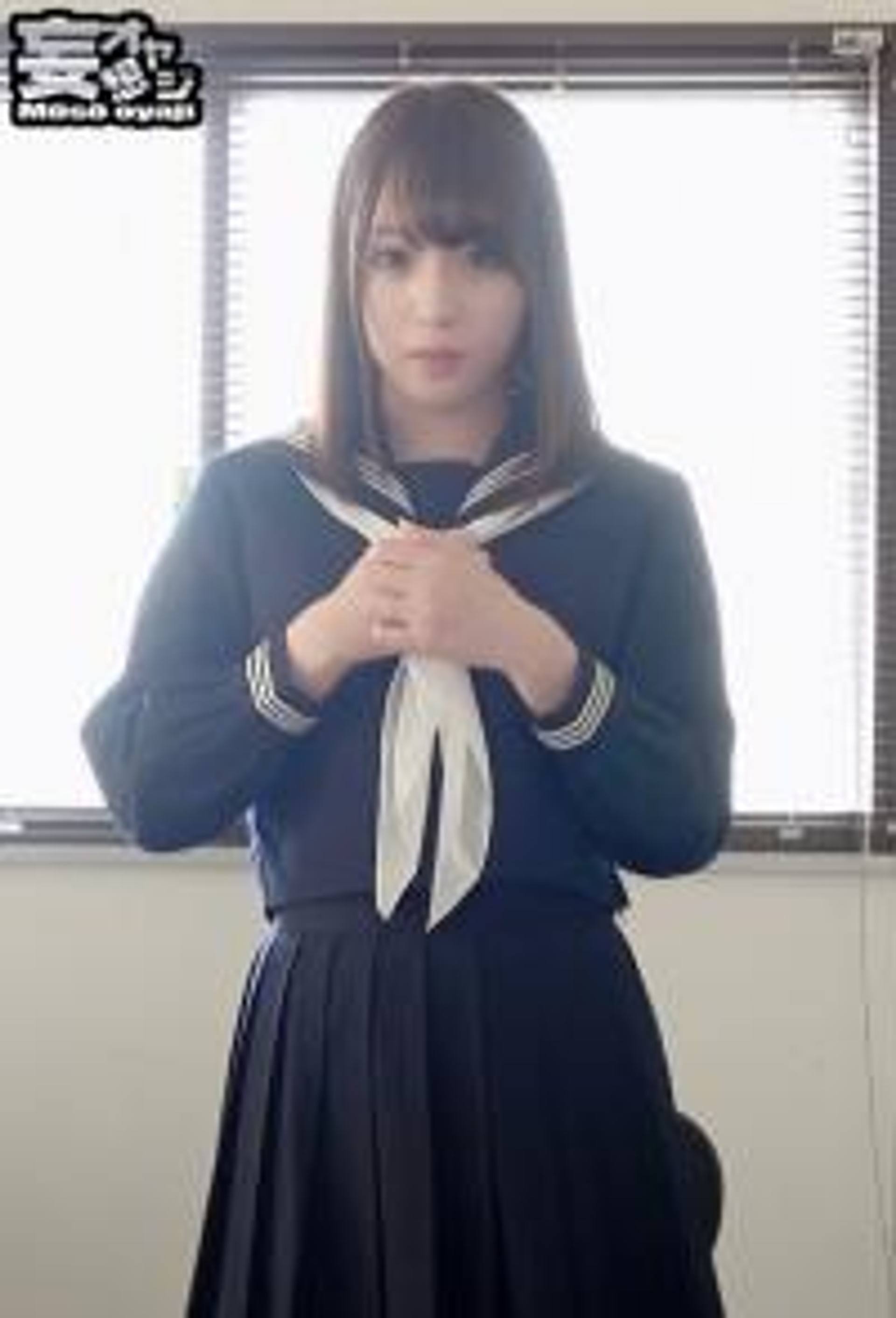 FC2-PPV-1560052 【顔射】先生になってきつ～くエッチな指導！セーラー服が似合うJ●と３Pで顔射！