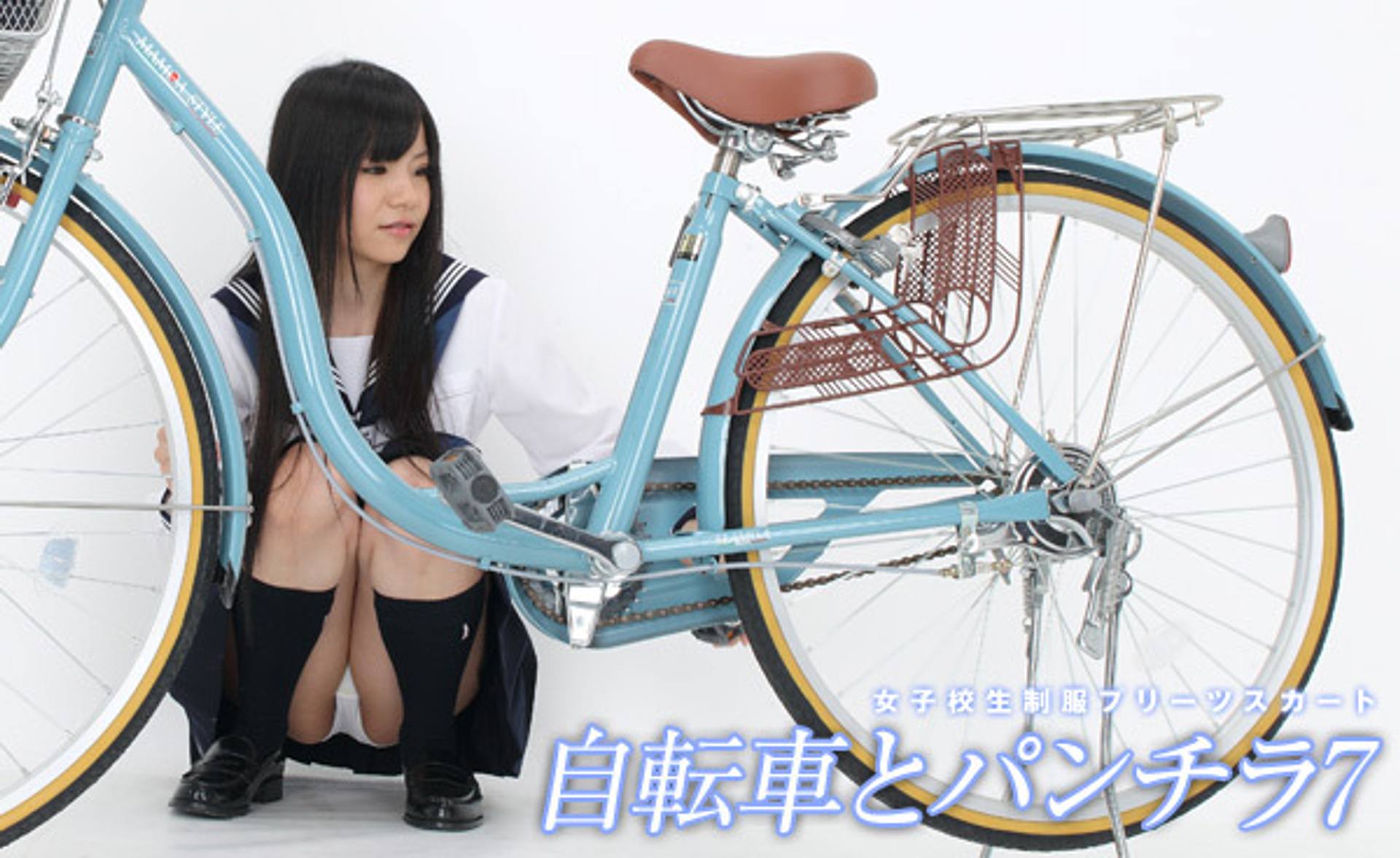 FC2-PPV-2735509 自転車とパンチラ7 くるめまゆ