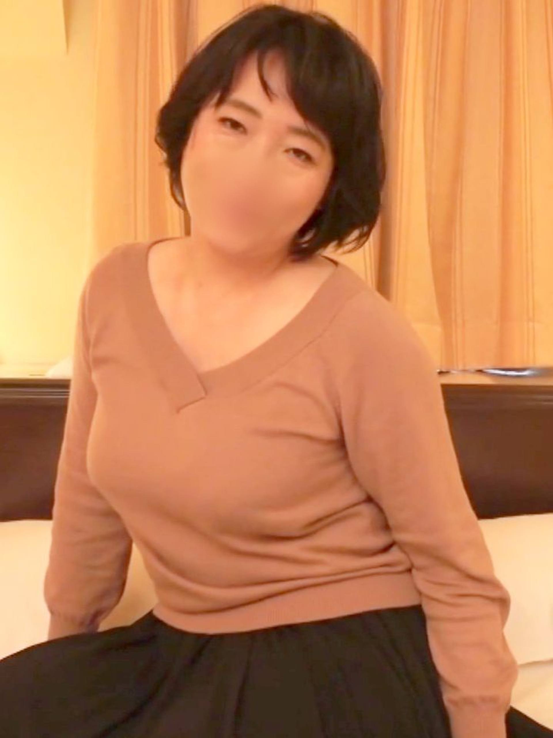 FC2-PPV-3009578 【熟女】デブな巨乳おばさん”むつみさん”です！ 濃厚パイズリが極上の快感でした！