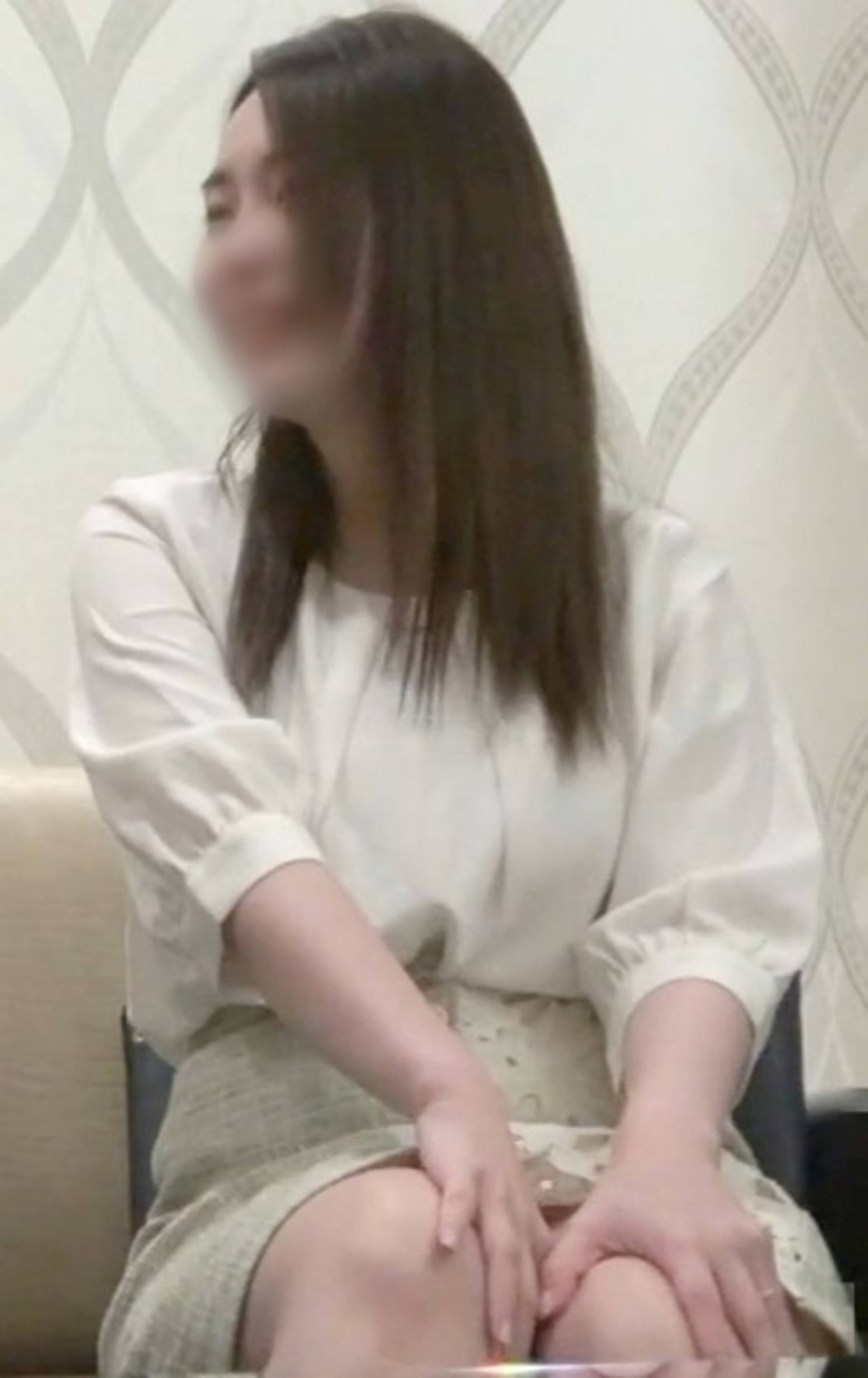 FC2-PPV-3162696 【個人撮影】清楚で女子アナのようなオーラを放っているHカップ爆乳奥様。 見た目によらずチンポが大好きで積極的にパイズリをして挿入おねだり♥