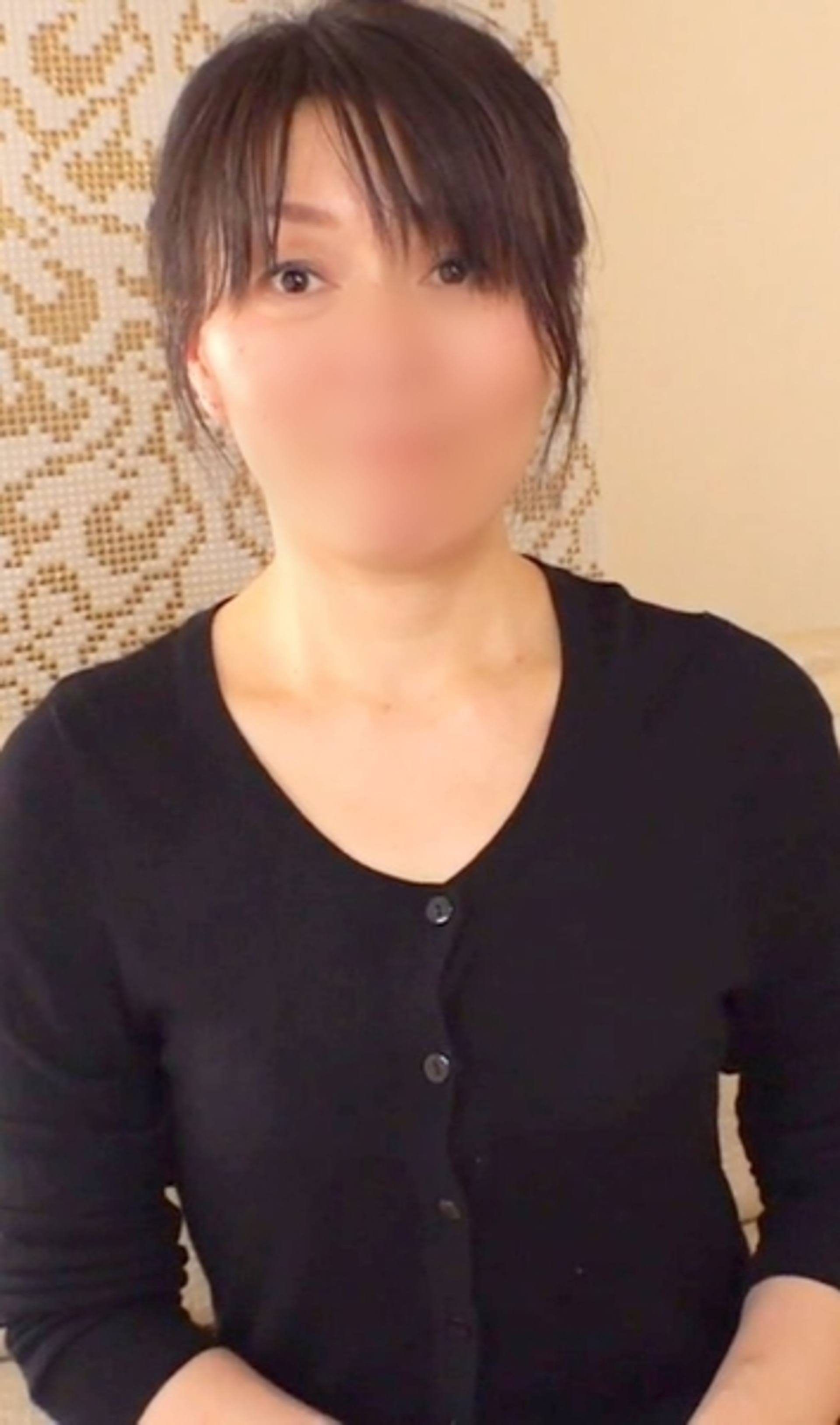 FC2-PPV-3112297 【個撮】閉経を迎えている55歳のおばさんマンコに中出ししました！ 熟女でもチンポに対する愛は変わらず悶絶絶頂！