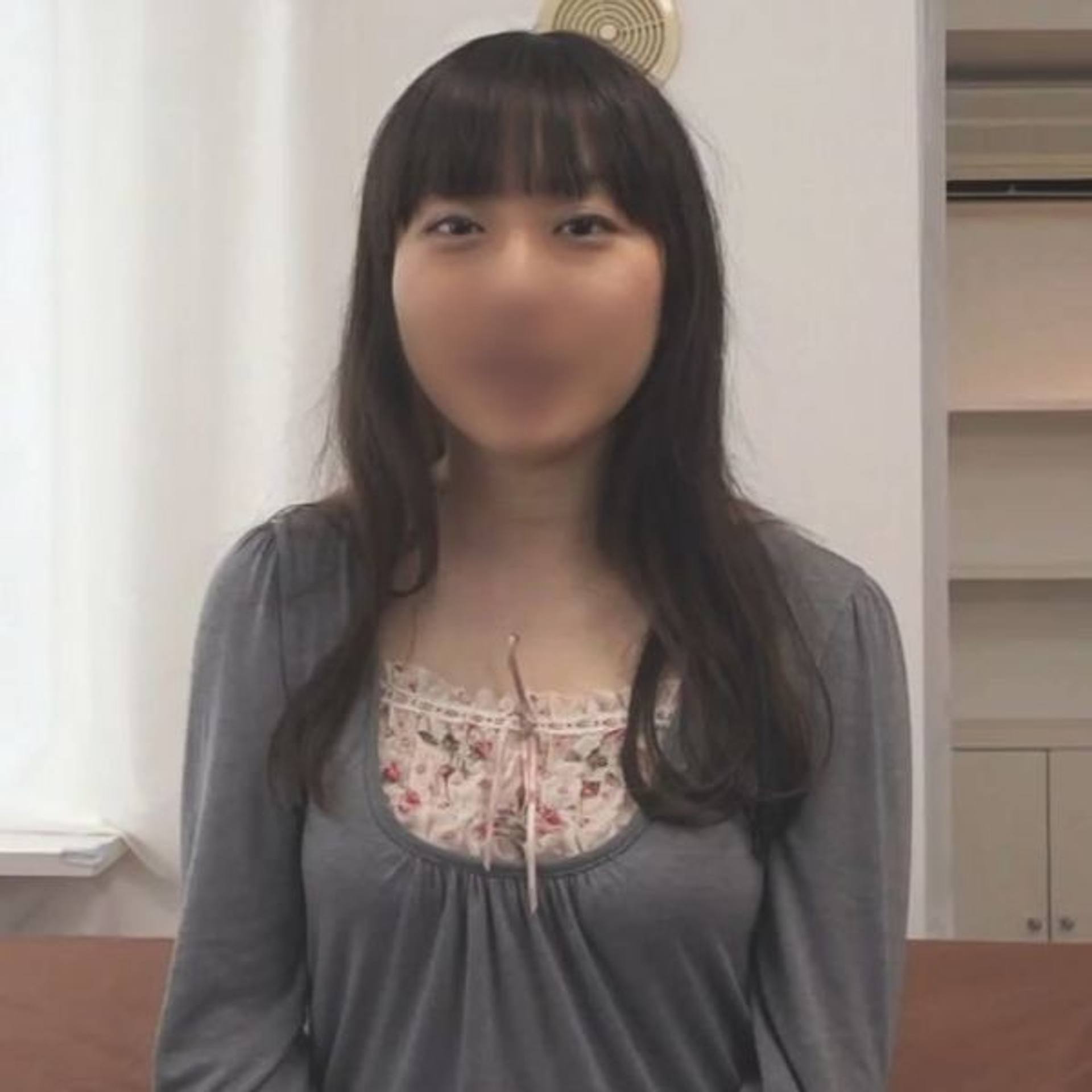 FC2-PPV-3245344 【ハメ撮り】ふわふわEカップ乳のえりかさん(33歳)膣奥ガン突きセックスで本気イキ。