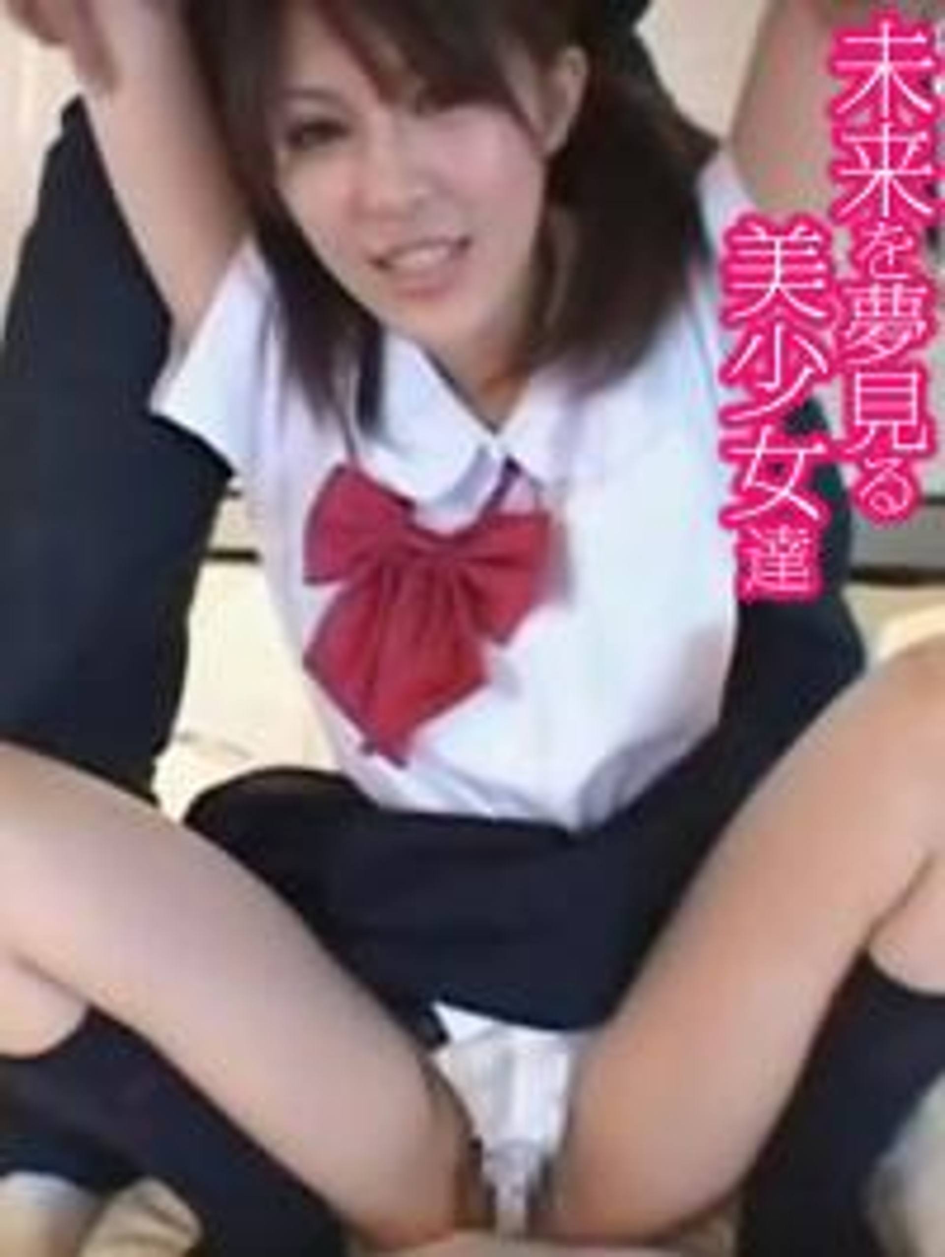 FC2-PPV-497511 美脚自慢の制服女子はスベスベの美尻も持ち合わせて男子を誘惑する　じゅな